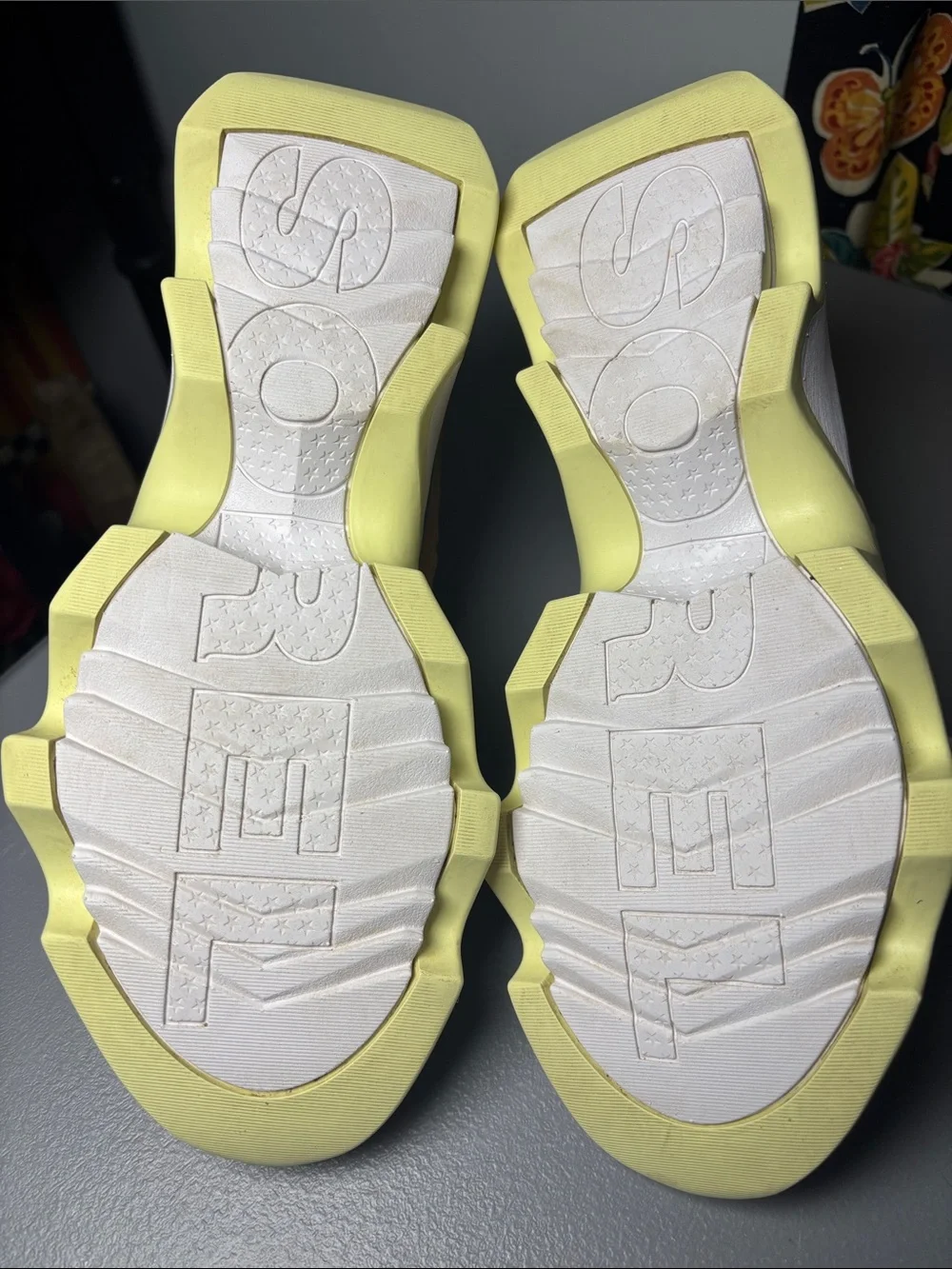 SOREL Kinetic Lace Sneakers in White Women’s Size 8.5
